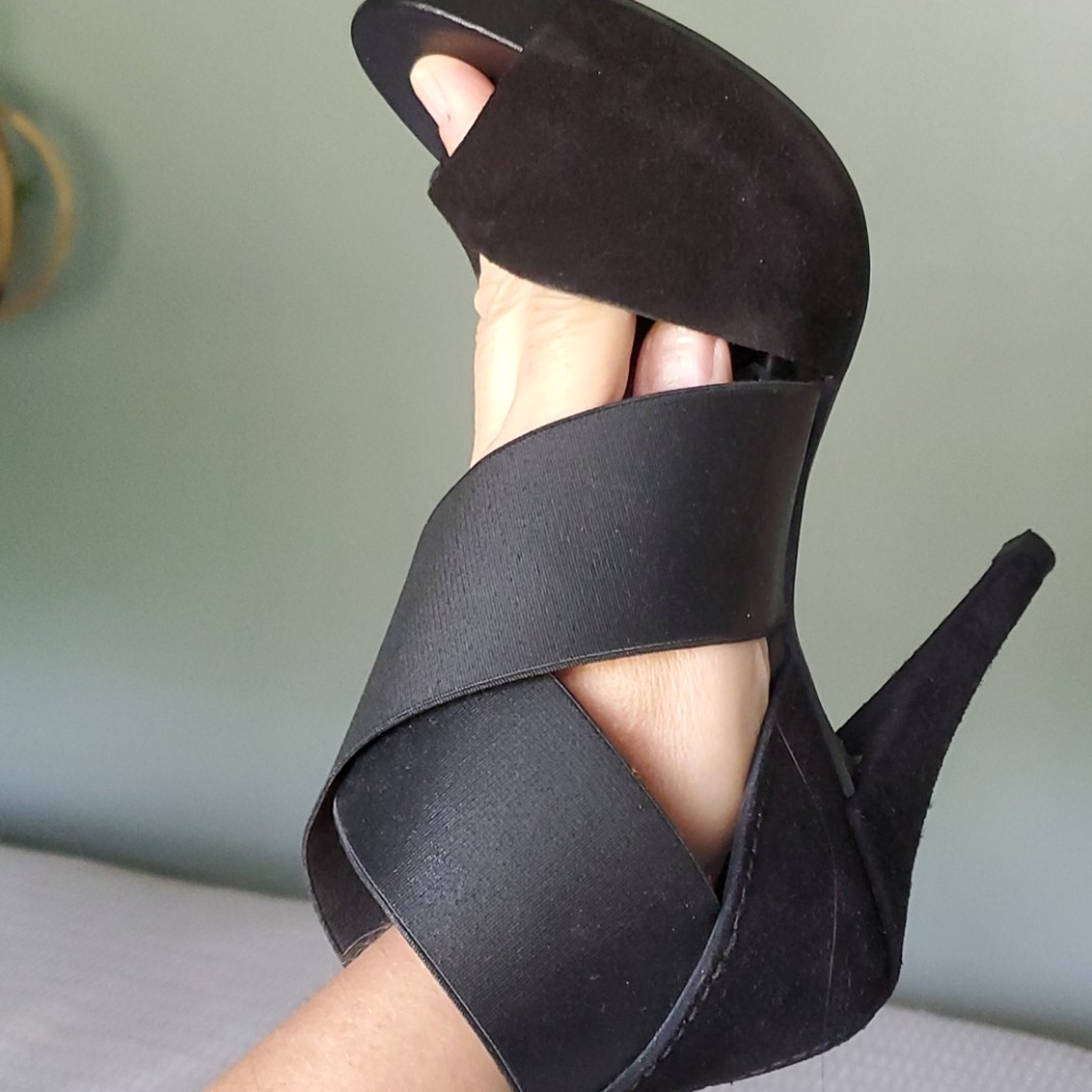 Pedro Garcia Heels